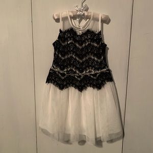 BCX Girls Black & White Dress Size 5